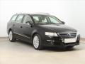 Volkswagen Passat Highline 2.0 TDI, Serv.kniha