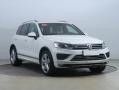 Volkswagen Touareg R-Line 3.0 TDI, Nov v r