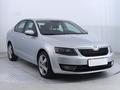 koda Octavia 1.6 TDI, Serv.kniha, Xenony