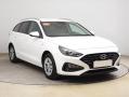 Hyundai i30 1.5 DPI, R,1.maj, Serv.kniha
