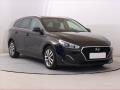Hyundai i30 Family 1.6 CRDi, Serv.kniha