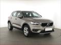 Volvo XC40 Momentum B4 AWD
