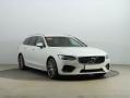 Volvo V90 D4