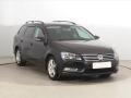 Volkswagen Passat 1.6 TDI, Serv.kniha, Navi
