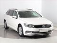 Volkswagen Passat 2.0 TDI, Serv.kniha, Navi