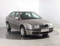 koda Octavia 1.6, R,1.maj, Serv.kniha