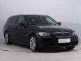 BMW 325 i, Ta�n�, jezd� dob�e