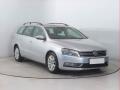 Volkswagen Passat 2.0 TDI, Tempomat