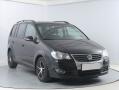 Volkswagen Touran 1.9 TDI, po STK, obl�ben� v�z