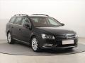 Volkswagen Passat 2.0 TDI, Navi, Xenony