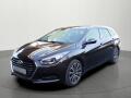 Hyundai i40 1.7CRDi 104kW Premium A/T �R