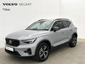 Volvo XC40 2.0 B4 Plus Dark