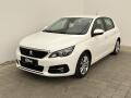 Peugeot 308 1.2 i .