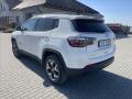 N�hled 52