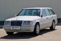 Mercedes-Benz 124 W124 E 200 / AUTOMAT