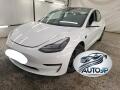 Tesla Model 3 AWD 350kW         P�IPRAVUJEME