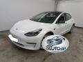 Tesla Model 3 AWD Long Range    P�IPRAVUJEME