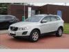 Volvo XC60 2.4 D4  MOMENTUM, R, SERVIS