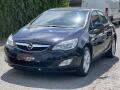 Opel Astra 1.4i 16v KAMERA TEMPOMAT ALU