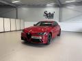Alfa Romeo Giulia 2.0 Turbo 280k AT8 AWD  INTENS
