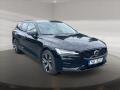 Volvo V60 2.0 B4 P Plus Dark AT