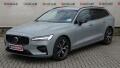 Volvo V60 B4 benzin Plus Dark DCT