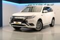 Mitsubishi Outlander 2.4 4x4 Kamera 165 KW PHEV