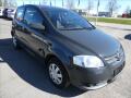 Volkswagen Fox 1.2 HTP 2xkola,serviska,2.maji
