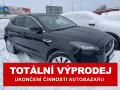 Jaguar E-Pace 2.0 D 132 kW AT 4x4 NAVIG-�R !
