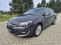 Opel Astra 1.4T COSMO