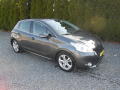 Peugeot 208 NAVU,LED,CHROM!!!!