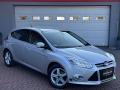 Ford Focus 1.6i Titanium Xenony Parkovn