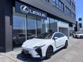 Lexus Prestige  ES 500e