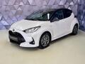 Toyota Yaris 1.5 Hybrid e-CVT, SELECTION