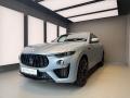 Maserati Levante SQ4 430HP F-Tributo - Lim.Ed.