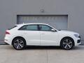 Audi Q8 4