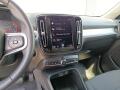 Volvo XC40 22