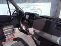 Mercedes-Benz Sprinter 13