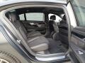 BMW Řada 7 23
