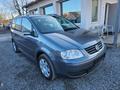 Volkswagen Touran 1.9 TDI 