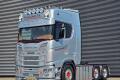 Scania S 590 V8 6x4 souprava 80t