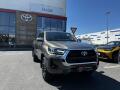 Toyota Hilux 2.8D 4x4 6AT Executive