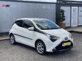 Toyota Aygo 1.0i, �R, X-play Style, z�ruka