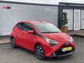 Toyota Aygo 1.0i, �R, X-play, automat