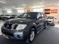 Nissan Navara 2.5 dCi 140kW,Hardtop,po servi