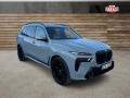 BMW X7 40i INDIVIDUAL M-PAKET DPH �R 