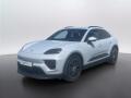 Porsche Macan 4