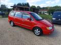 Hyundai Trajet 2.0  16V  7 m�st