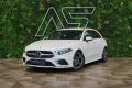 Mercedes-Benz 200*AMG*CAMERA*CARPLAY*LED*