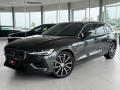 Volvo V60 T6 AWD*257kW*Recharge*Inscript